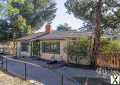 Photo 4 bd, 2 ba, 1839 sqft House for sale - La Crescenta-Montrose, California