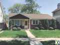 Photo 3 bd, 2 ba, 1144 sqft Home for sale - Brookfield, Illinois