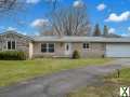 Photo 3 bd, 1 ba, 1504 sqft House for sale - West Bloomfield Township, Michigan