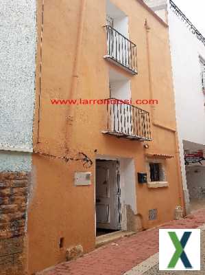 Photo 4 Bedrooms, 1 Bathrooms, 1604 sqft, house / home for sale - Cálig, Castellon, Spain