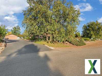 Photo 4 bd, 3 ba, 2156 sqft Home for sale - Galt, California