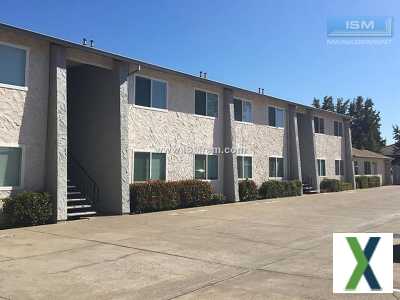 Photo 2 bd, 1 ba, 900 sqft Home for rent - Redding, California