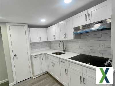 Photo 3 bd, 1 ba, 783 sqft House for rent - Centereach, New York