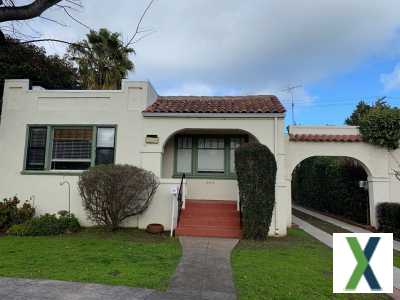 Photo 2 bd, 1 ba, 791 sqft Apartment for rent - Burlingame, California