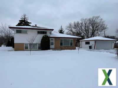 Photo 3 bd, 2 ba, 1078 sqft House for rent - Darien, Illinois