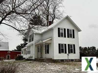 Photo 4 bd, 1 ba, 1800 sqft House for rent - Allendale, Michigan