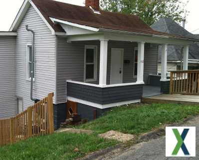 Photo 4 bd, 2 ba, 1365 sqft House for rent - Fairmont, West Virginia