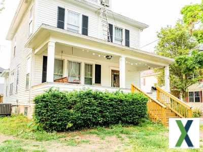 Photo 6 bd, 2.5 ba, 1829 sqft House for rent - Athens, Ohio