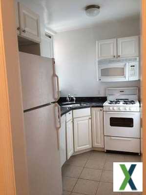 Photo 1 bd, 1 ba, 825 sqft Condo for rent - Rye, New York