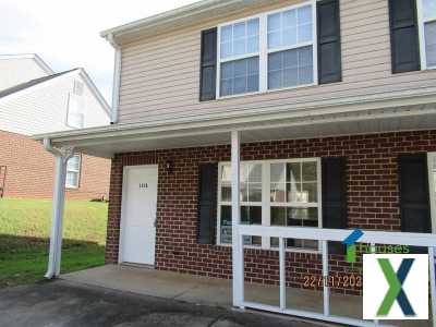 Photo 2 bd, 2 ba, 1065 sqft Townhome for rent - Easley, South Carolina