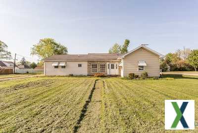 Photo 3 bd, 2 ba, 1719 sqft Home for sale - Defiance, Ohio