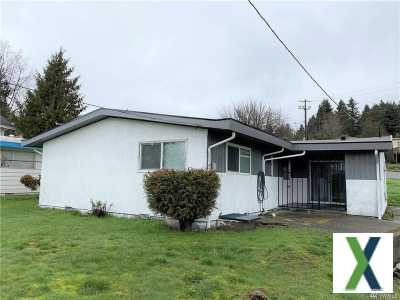 Photo 3 bd, 1 ba, 1170 sqft House for rent - Bryn Mawr-Skyway, Washington
