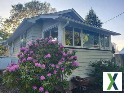 Photo 1 bd, 1 ba, 760 sqft House for rent - Irondequoit, New York