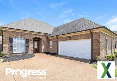 Photo 3 bd, 2 ba, 1810 sqft House for rent - Southaven, Mississippi