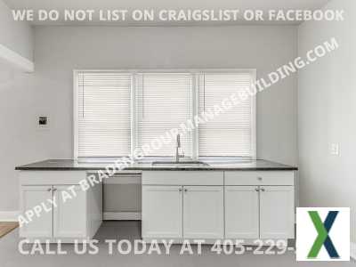 Photo 3 bd, 1 ba, 1214 sqft House for rent - Shawnee, Oklahoma
