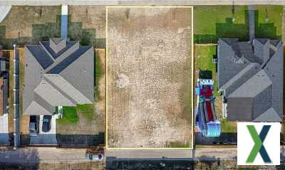 Photo 3 bd, 0 ba, 1800 sqft Home for sale - Mission, Texas