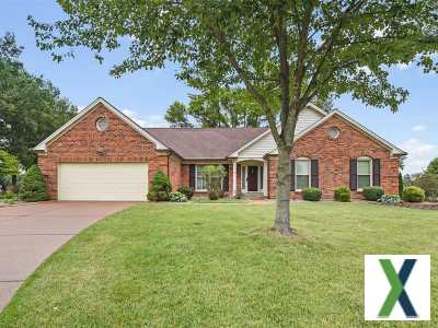 Photo 3 bd, 4 ba, 2878 sqft Home for sale - Mehlville, Missouri