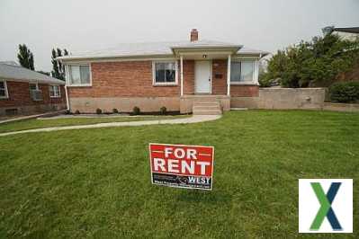 Photo 4 bd, 2 ba, 2000 sqft Townhome for rent - Kaysville, Utah