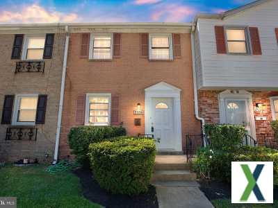 Photo 3 bd, 2 ba, 1750 sqft Townhome for sale - Camp Springs, Maryland