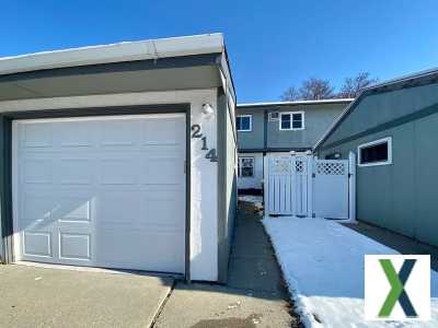 Photo 3 bd, 1 ba, 850 sqft Townhome for rent - West Fargo, North Dakota