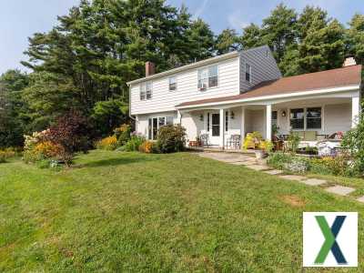 Photo 4 bd, 3 ba, 2016 sqft House for sale - Brunswick, Maine