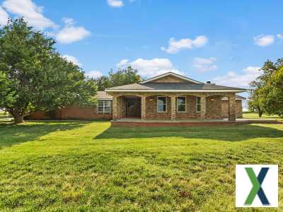 Photo 4 bd, 3 ba, 2931 sqft Home for sale - Pampa, Texas