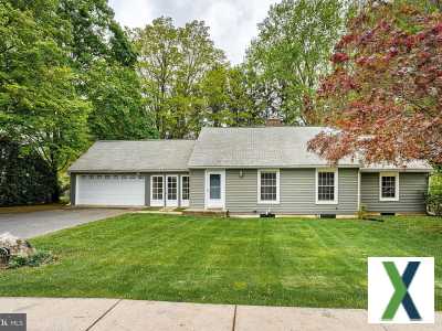 Photo 4 bd, 2 ba, 1764 sqft Home for sale - State College, Pennsylvania