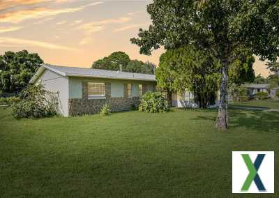 Photo 3 bd, 2 ba, 924 sqft Home for sale - Edgewater, Florida