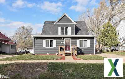Photo 4 bd, 2 ba, 1428 sqft Home for sale - Marshalltown, Iowa