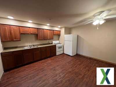 Photo 2 bd, 1 ba, 1050 sqft Townhome for rent - East Chicago, Indiana