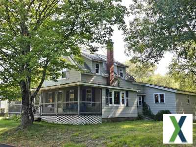 Photo 4 bd, 1 ba, 1573 sqft Home for sale - Concord, New Hampshire