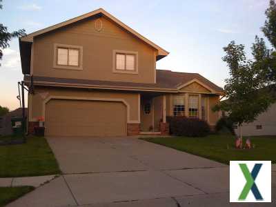 Photo 4 bd, 2.5 ba, 2155 sqft House for rent - La Vista, Nebraska