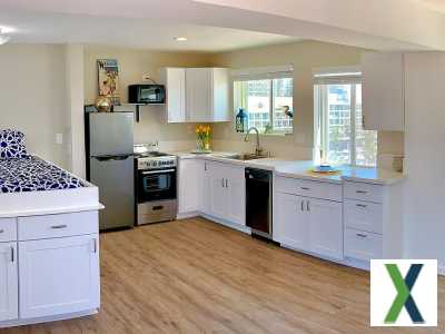 Photo 1 bd, 2 ba, 750 sqft Condo for rent - Redondo Beach, California