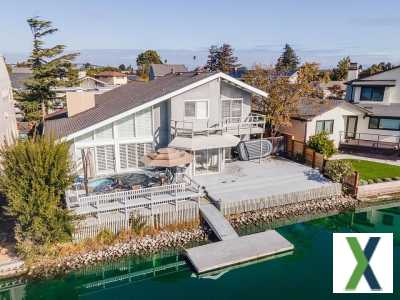 Photo 4 bd, 3 ba, 3168 sqft Home for sale - Foster City, California