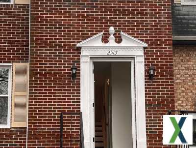 Photo 3 bd, 2.5 ba, 1700 sqft Townhome for rent - Crofton, Maryland