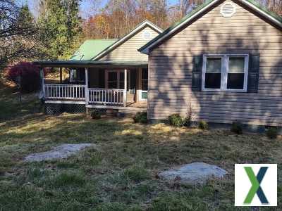 Photo 4 bd, 2 ba, 1120 sqft Home for sale - Bristol, Virginia