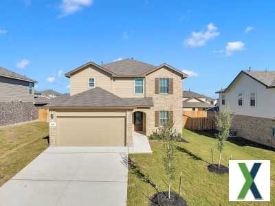 Photo 5 bd, 4 ba, 2793 sqft House for rent - Cibolo, Texas