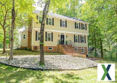 Photo 5 bd, 4 ba, 3339 sqft Home for sale - Bon Air, Virginia