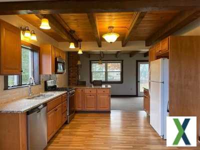 Photo 2 bd, 1 ba, 1288 sqft House for rent - Brunswick, Maine