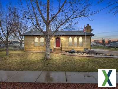 Photo 5 bd, 2 ba, 2106 sqft Home for sale - Syracuse, Utah