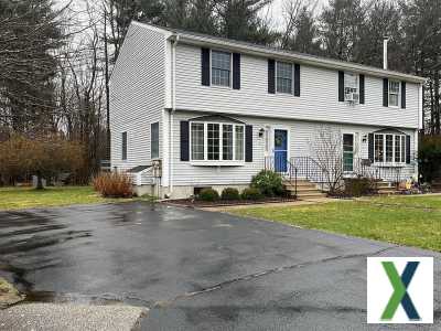 Photo 3 bd, 2 ba, 866 sqft Home for sale - Abington, Massachusetts