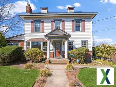 Photo 4 bd, 3 ba, 2850 sqft House for sale - East Patchogue, New York