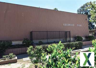 Photo 2 bd, 2 ba, 1028 sqft Townhome for sale - Van Nuys, California