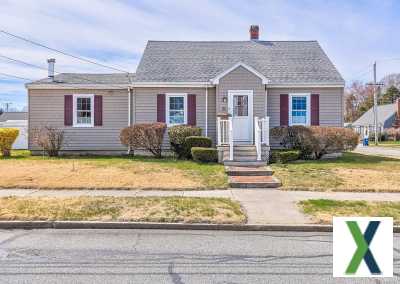 Photo 3 bd, 2 ba, 1344 sqft House for sale - New Bedford, Massachusetts