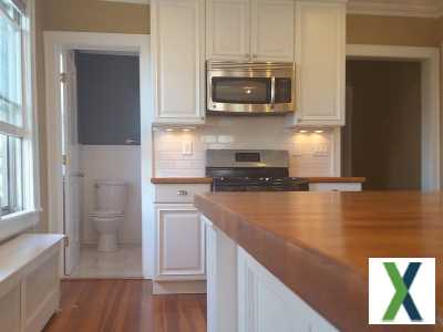 Photo 2 bd, 2 ba, 1300 sqft House for rent - Bridgeport, Connecticut