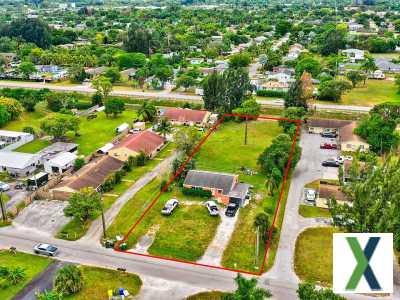 Photo 3 bd, 2 ba, 885 sqft House for sale - Greenacres City, Florida