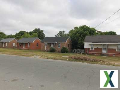 Photo 8 bd, 4 ba, 3911 sqft House for sale - Goldsboro, North Carolina