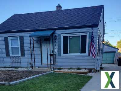 Photo 2 bd, 1 ba, 1263 sqft House for rent - West Allis, Wisconsin