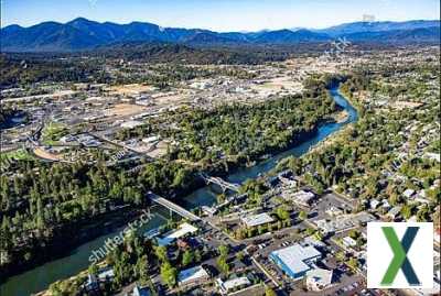 Photo 2 bd, 1 ba, 896 sqft Home for rent - Grants Pass, Oregon