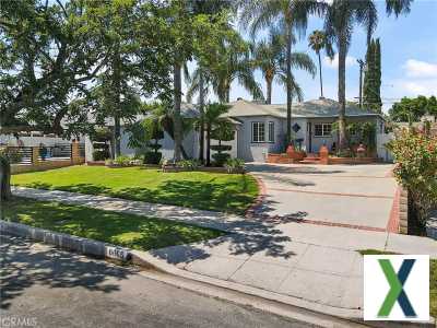 Photo 3 bd, 2 ba, 1293 sqft House for sale - Los Angeles, California